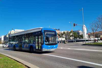 ¿Qué es la norma UNE 13816 y cómo se aplica al transporte de pasajeros?